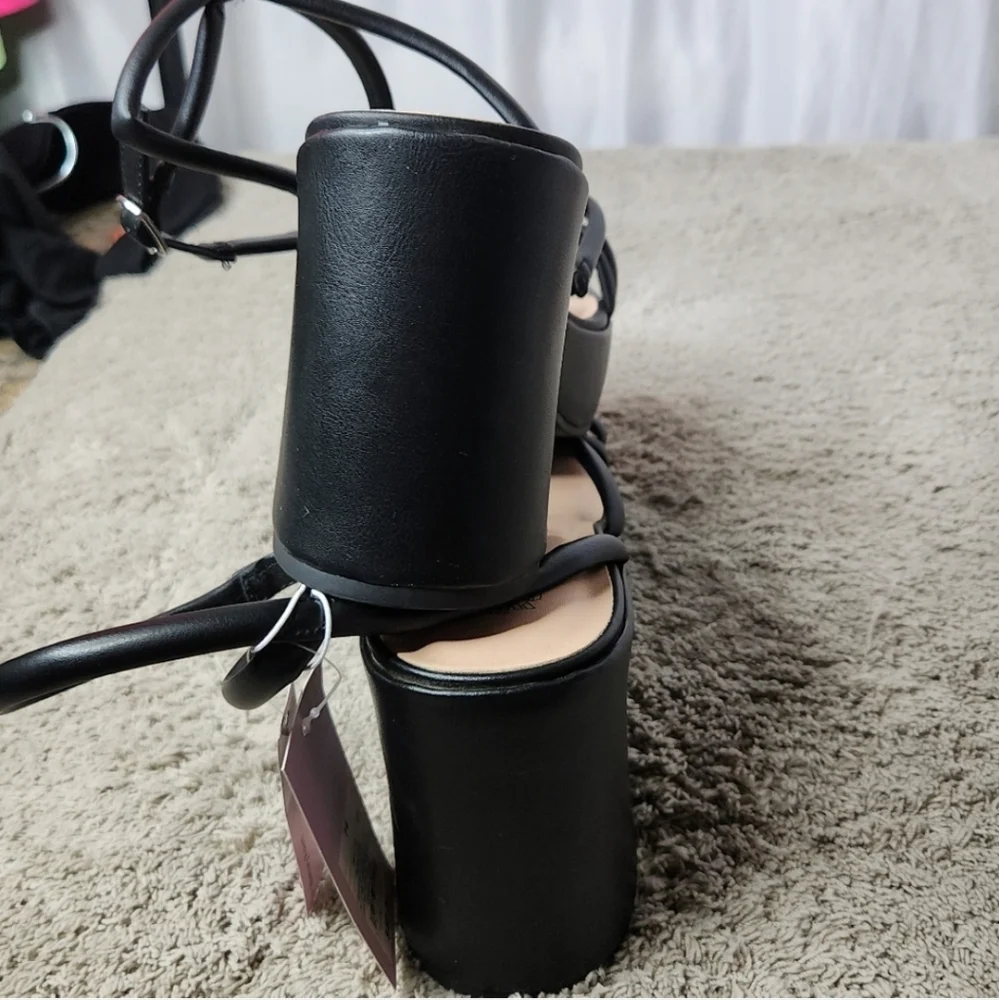 Astro Strappy Platform Heels with Memory Foam Insole 14